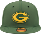 Green Bay Packers New Era 2026 NFL Sideline 9Fifty Snapback Hat Green