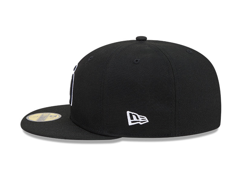 San Diego Padres New Era 59-Fifty 5950 Black White Outline Fitted Cap