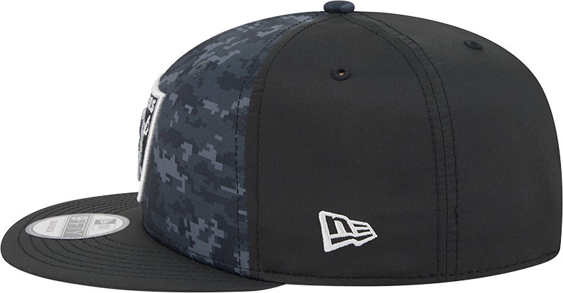 Las Vegas Raiders NFL New Era 2026 Salute To Service 9FIFTY Snapback Hat - Black