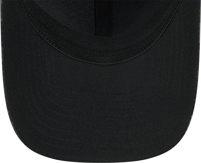 Philadelphia Eagles New Era 2026 NFL Salute To Service 39THIRTY M-Crown Stretch Hat - Black