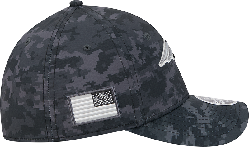 New England Patriots New Era 2026 NFL Salute To Service 39THIRTY M-Crown Stretch Hat - Black
