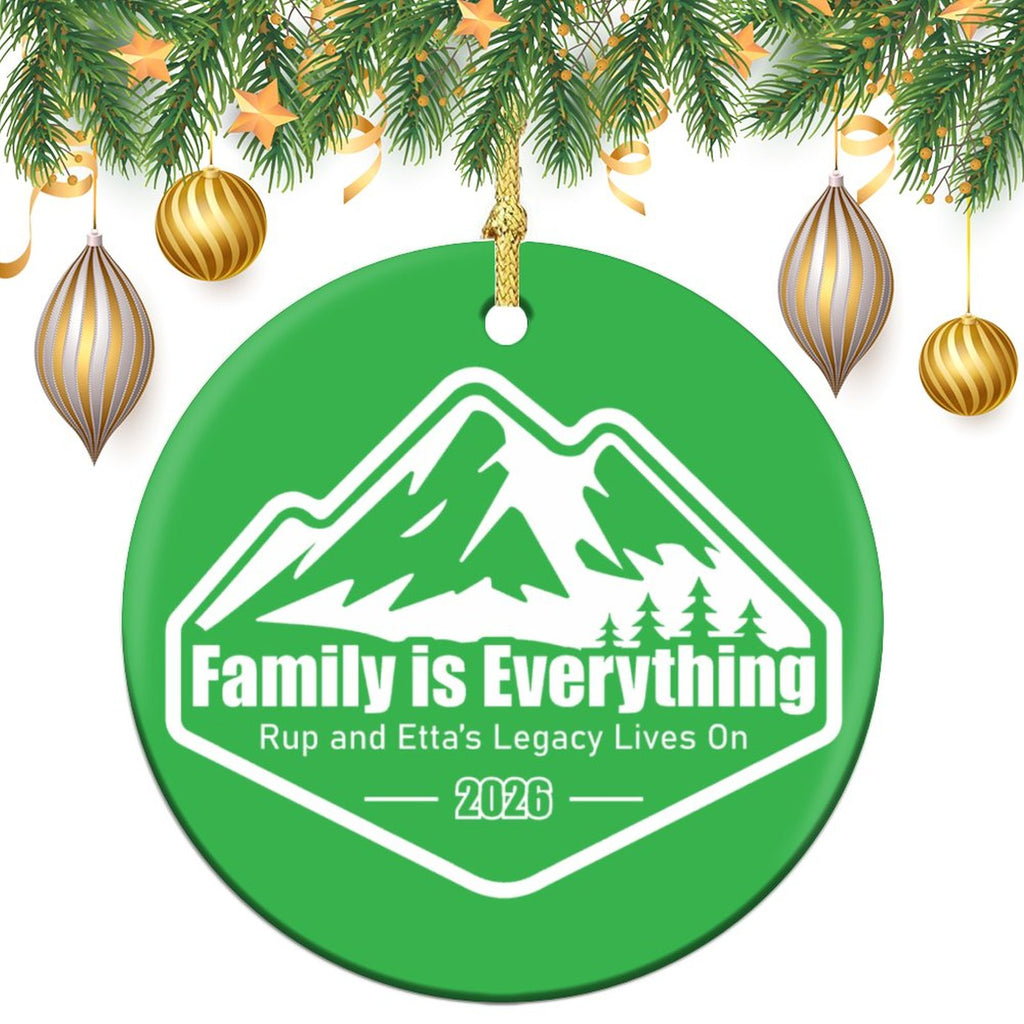 Reunion Round Christmas Ceramic Ornament (Glossy Surface)